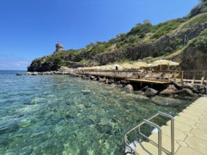La Grotta Beach Club